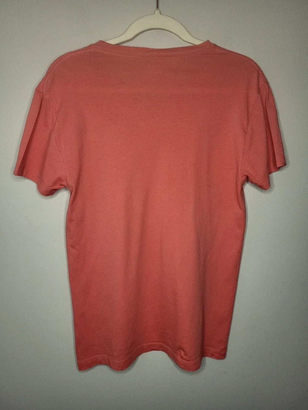 J.Crew Men’s Classic Slim Washed V-Neck Tee Coral Size S